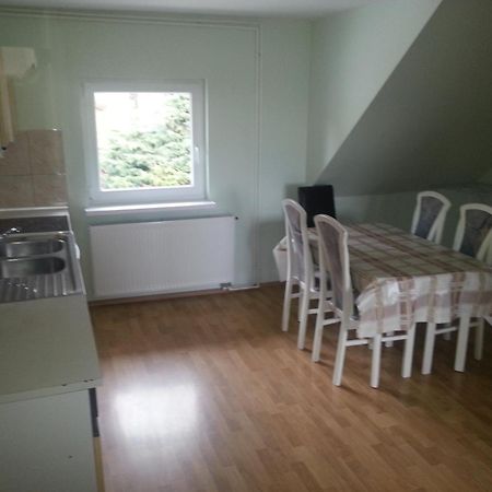 Sostanj Velenje Ravne Sobe Rooms Vrtacnik D O O Extérieur photo