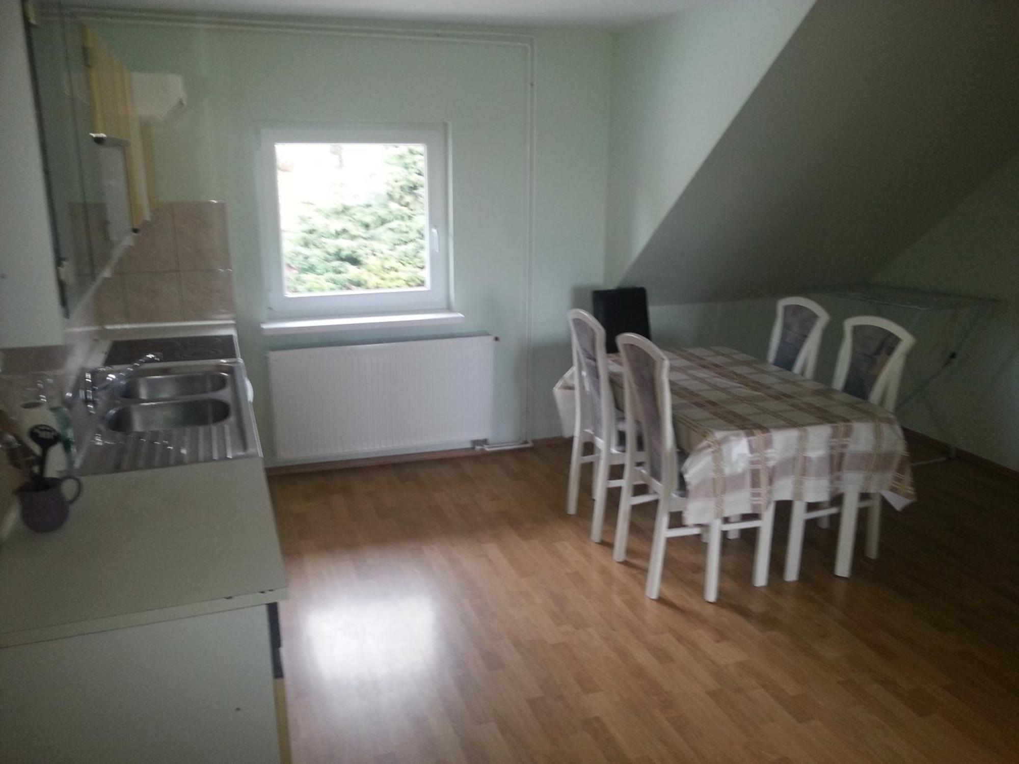 Sostanj Velenje Ravne Sobe Rooms Vrtacnik D O O Extérieur photo