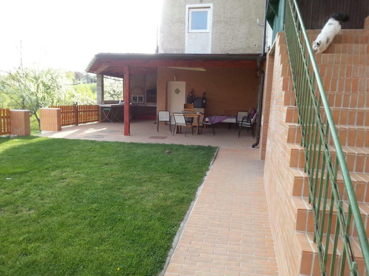 Sostanj Velenje Ravne Sobe Rooms Vrtacnik D O O Extérieur photo